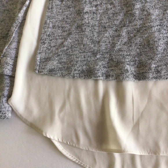 WHITE HOUSE BLACK MARKET LAYERED TOP SMALL - Picture 10 of 16